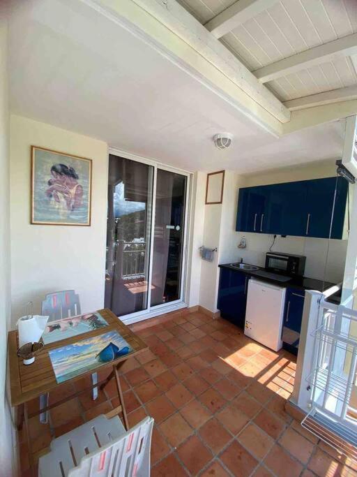 Studio Au Soleil Levant, Avec Piscine La Trinité Exterior foto